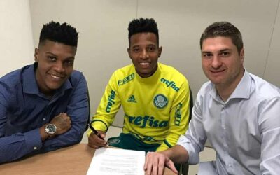 Tchê Tchê renova contrato com o Palmeiras
