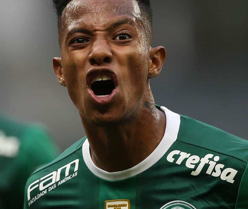 Tchê Tchê marca na volta ao Palmeiras e ajuda em vitória no Choque-Rei