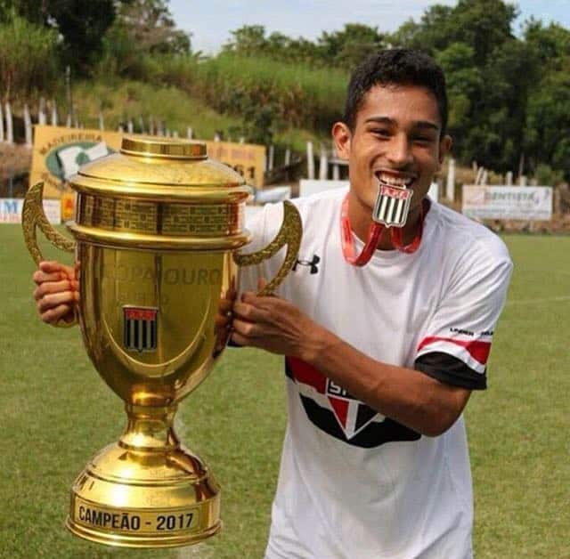 Caio Felipe é campeão da Copa Ouro Sub-20 pelo São Paulo