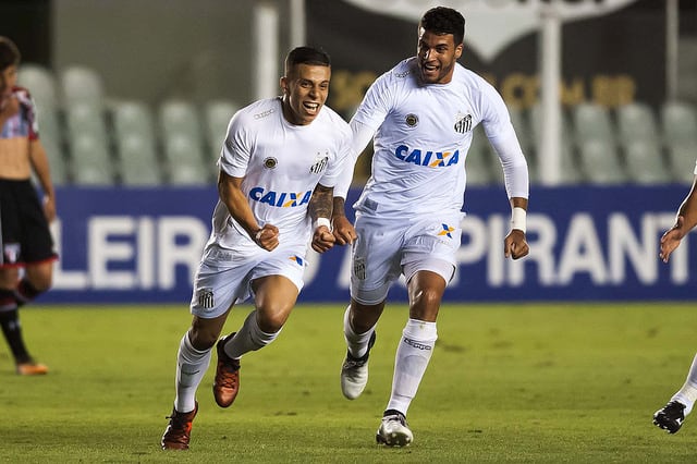 Com golaço de Matheus Oliveira, Santos vai à final do Brasileiro de Aspirantes