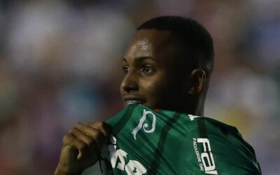 Fernando estreia no profissional em 2018 e anota gol em vitória do Palmeiras