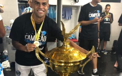 Marcelo Oliveira e Alisson conquistam o Gauchão pelo Grêmio. Parabéns!