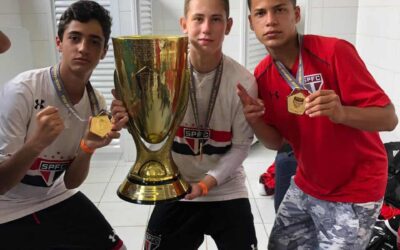 Patryck, Rodriguinho e Kaiky são campeões do Paulista Sub-15 pelo São Paulo