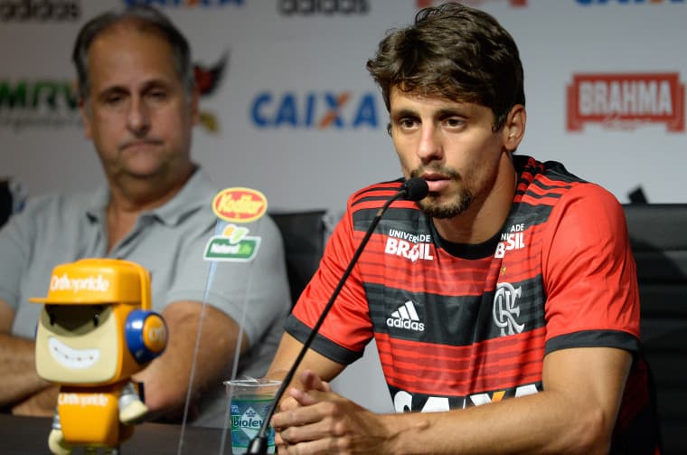 Grande contratação da temporada, Rodrigo Caio é apresentado no Flamengo
