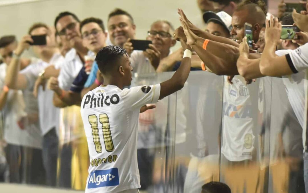 Rodrygo tem início de temporada melhor que em 2018; veja números da joia do Santos