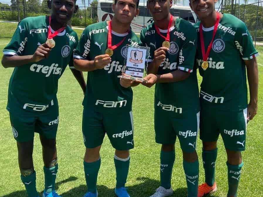 Com quarteto Un1que, Palmeiras bate São Paulo e conquista Festival DB Sub-14