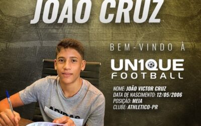 João Cruz, meia do Athletico-PR Sub-15, é o novo cliente da Un1que Football
