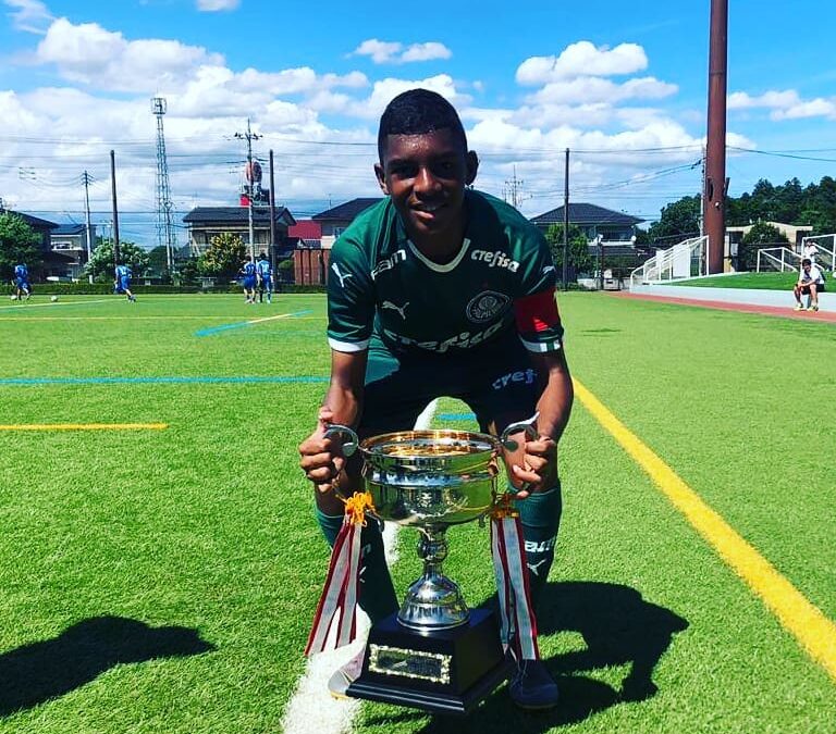 Palmeiras promove Luis Guilherme, de 14 anos, ao time sub-17