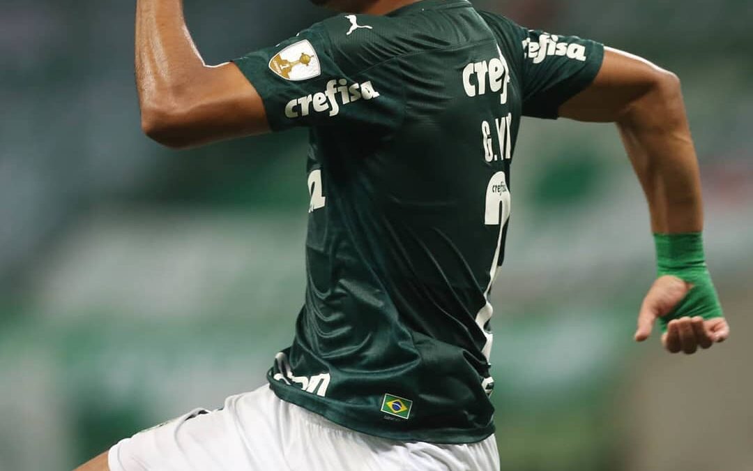 Com gol e grande atuação, Gabriel Menino é destaque da classificação do Palmeiras na Libertadores
