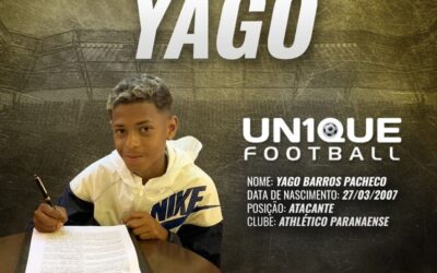 Yago, atacante destaque do Athético-PR sub-14, assina contrato com a Nike