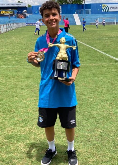 Davi Pena é campeão da Go Cup sub-12