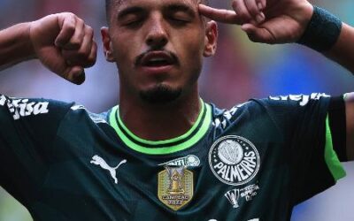 Titular absoluto, Gabriel Menino vive melhor início de temporada pelo Palmeiras