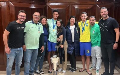Luiz Gustavo e Bernardo Valim são campeões do Sul-Americano Sub-17 de forma invicta