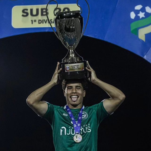 Goiás é campeão do Goiano sub-20 com dupla Un1que Football