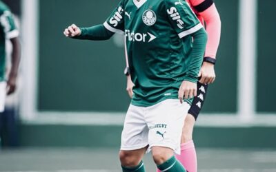 Artilheiro do Palmeiras na Libertadores Sub-13 sonha em jogar edição profissional: ‘Colecionar momentos mágicos’