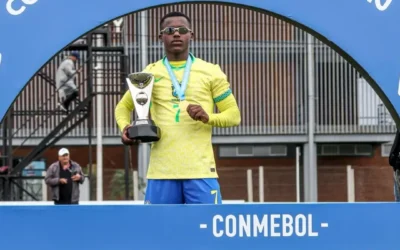 Cobrando pênalti decisivo, Jean Carlos é campeão da Liga Evolución Sub-15