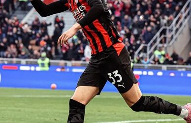 Davide Bartesaghi marca dois gols e faz história no Milan