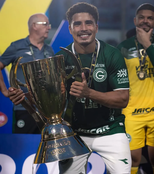 Atacante Pedrinho conquista o Campeonato Goiano 2026